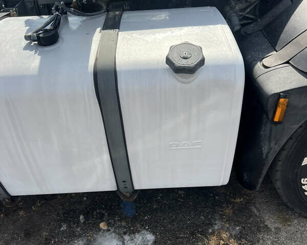 Белый Даф ФТ, объемом двигателя 12.9 л и пробегом 999 тыс. км за 17900 $, фото 6 на Automoto.ua