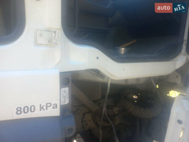 Белый Даф ФТ, объемом двигателя 12.9 л и пробегом 999 тыс. км за 17900 $, фото 10 на Automoto.ua