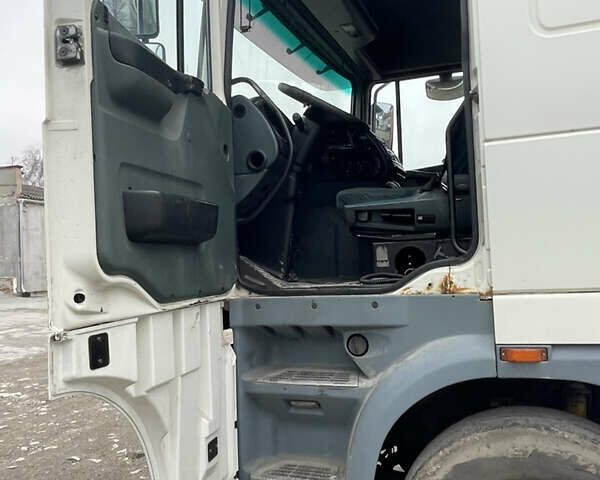 Білий Даф ФХ, об'ємом двигуна 12.6 л та пробігом 2 тис. км за 9000 $, фото 12 на Automoto.ua