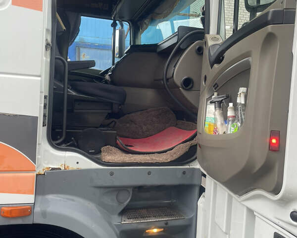 Білий Даф ФХ, об'ємом двигуна 12.9 л та пробігом 1 тис. км за 15000 $, фото 14 на Automoto.ua