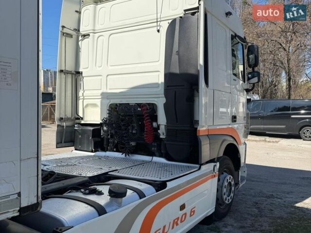 Белый Даф ФХ, объемом двигателя 0 л и пробегом 990 тыс. км за 19500 $, фото 4 на Automoto.ua