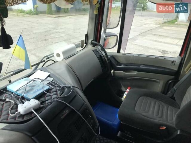 Червоний Даф ФХ, об'ємом двигуна 0 л та пробігом 130 тис. км за 13996 $, фото 12 на Automoto.ua