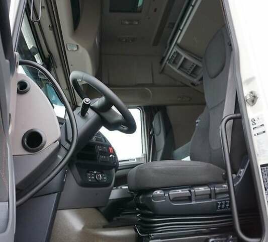 Даф ФХ, объемом двигателя 0 л и пробегом 520 тыс. км за 51500 $, фото 9 на Automoto.ua