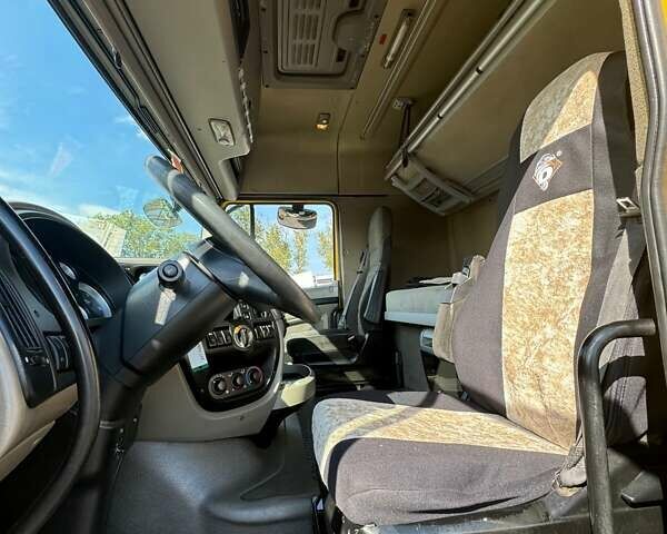 Даф ФХ, объемом двигателя 0 л и пробегом 760 тыс. км за 12599 $, фото 8 на Automoto.ua