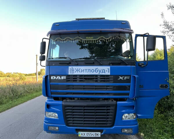 Синий Даф ФХ, объемом двигателя 13 л и пробегом 8 тыс. км за 18000 $, фото 1 на Automoto.ua