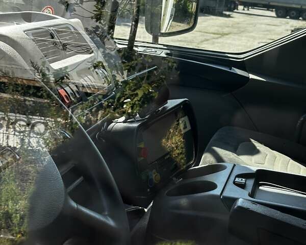 Білий Даф LF, об'ємом двигуна 7.1 л та пробігом 200 тис. км за 45192 $, фото 14 на Automoto.ua