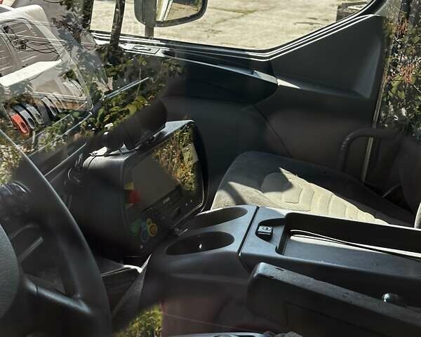 Білий Даф LF, об'ємом двигуна 7.1 л та пробігом 200 тис. км за 52672 $, фото 15 на Automoto.ua