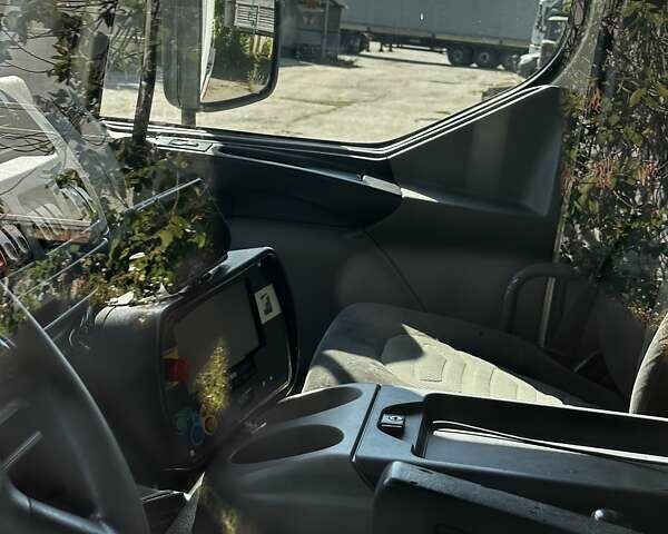 Білий Даф LF, об'ємом двигуна 7.1 л та пробігом 200 тис. км за 45192 $, фото 12 на Automoto.ua