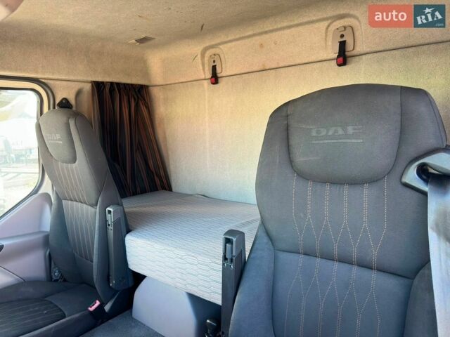 Белый Даф ЛФ, объемом двигателя 6.7 л и пробегом 636 тыс. км за 48900 $, фото 14 на Automoto.ua