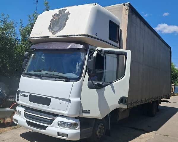 Білий Даф LF, об'ємом двигуна 6 л та пробігом 500 тис. км за 13900 $, фото 1 на Automoto.ua