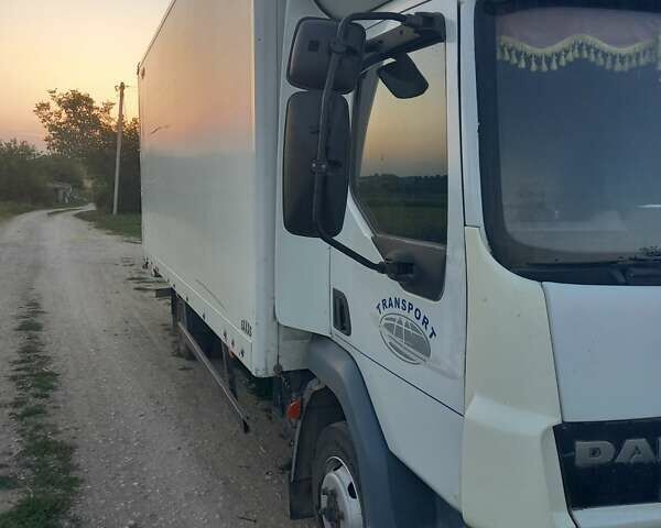 Белый Даф ЛФ, объемом двигателя 3.92 л и пробегом 935 тыс. км за 10000 $, фото 2 на Automoto.ua