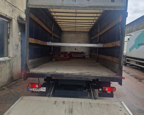 Белый Даф ЛФ, объемом двигателя 6.69 л и пробегом 135 тыс. км за 12200 $, фото 2 на Automoto.ua