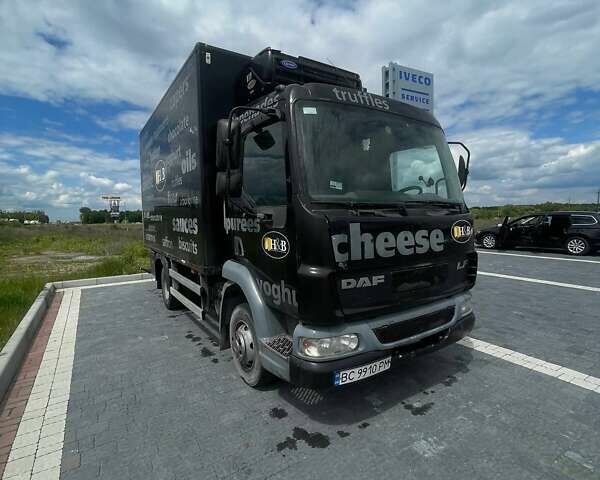 Черный Даф ЛФ, объемом двигателя 3.92 л и пробегом 475 тыс. км за 13490 $, фото 2 на Automoto.ua