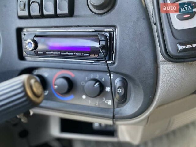 Чорний Даф LF, об'ємом двигуна 6.69 л та пробігом 608 тис. км за 29857 $, фото 12 на Automoto.ua