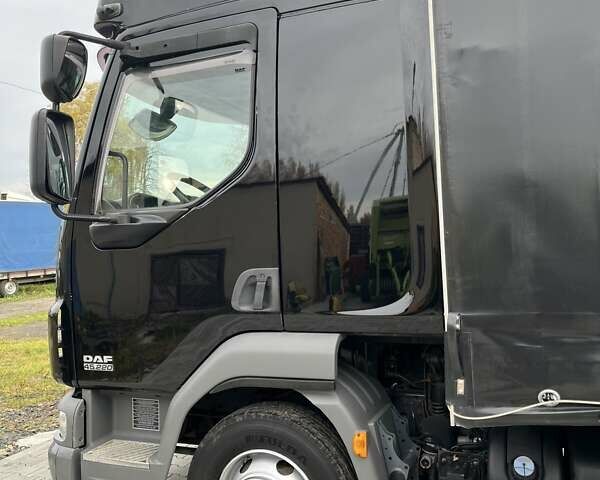 Чорний Даф LF, об'ємом двигуна 6.69 л та пробігом 609 тис. км за 29394 $, фото 5 на Automoto.ua