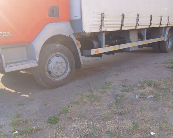 Червоний Даф LF, об'ємом двигуна 5.9 л та пробігом 638 тис. км за 12500 $, фото 10 на Automoto.ua