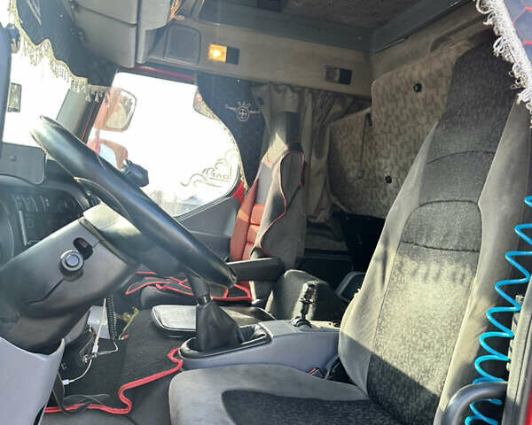 Червоний Даф LF, об'ємом двигуна 4.46 л та пробігом 958 тис. км за 23000 $, фото 6 на Automoto.ua