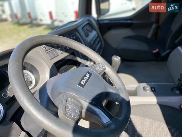 Червоний Даф LF, об'ємом двигуна 6.7 л та пробігом 574 тис. км за 37600 $, фото 52 на Automoto.ua