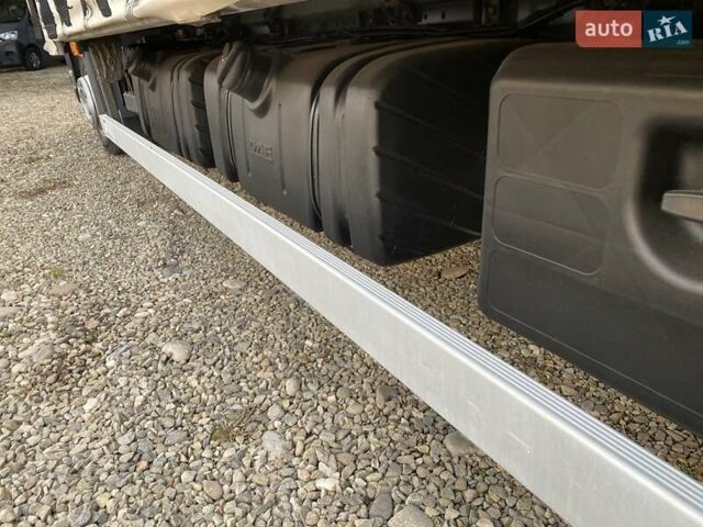 Красный Даф ЛФ, объемом двигателя 6.7 л и пробегом 574 тыс. км за 36900 $, фото 32 на Automoto.ua