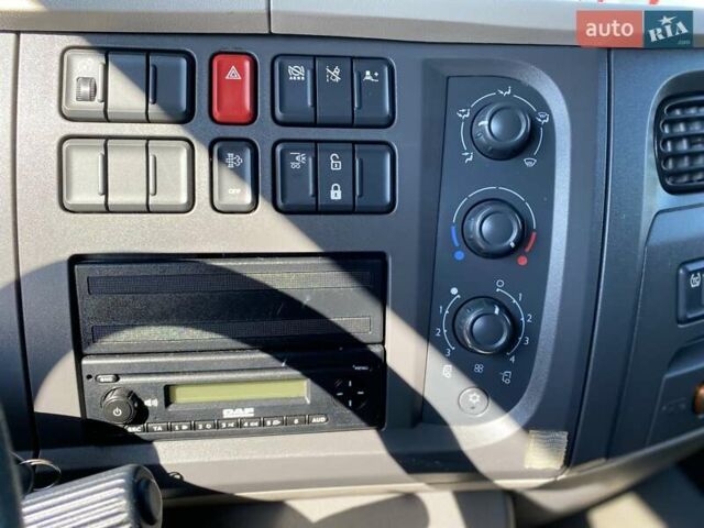 Червоний Даф LF, об'ємом двигуна 6.7 л та пробігом 574 тис. км за 37600 $, фото 50 на Automoto.ua