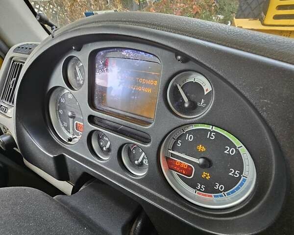 Желтый Даф ЛФ, объемом двигателя 6.69 л и пробегом 635 тыс. км за 18000 $, фото 43 на Automoto.ua