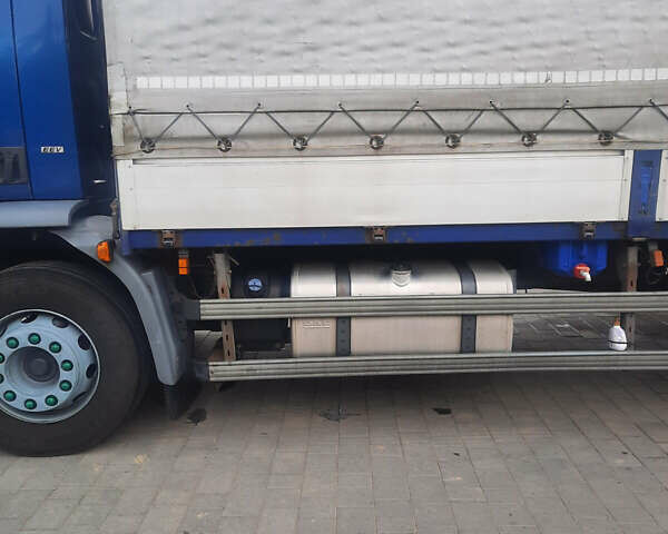 Синий Даф ЛФ, объемом двигателя 6.69 л и пробегом 989 тыс. км за 27000 $, фото 2 на Automoto.ua