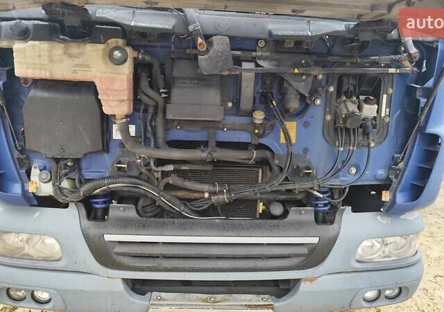 Синій Даф LF, об'ємом двигуна 4.6 л та пробігом 838 тис. км за 19300 $, фото 4 на Automoto.ua