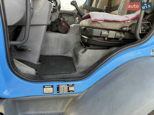 Синий Даф ЛФ, объемом двигателя 6.7 л и пробегом 381 тыс. км за 43950 $, фото 33 на Automoto.ua