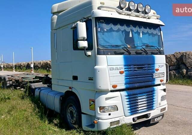 Белый Даф TE, объемом двигателя 12.58 л и пробегом 121 тыс. км за 9800 $, фото 4 на Automoto.ua