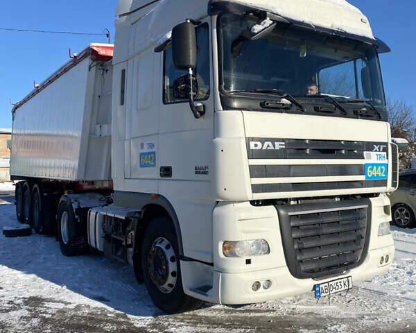 Белый Даф ХФ 105, объемом двигателя 12.9 л и пробегом 1 тыс. км за 15500 $, фото 4 на Automoto.ua