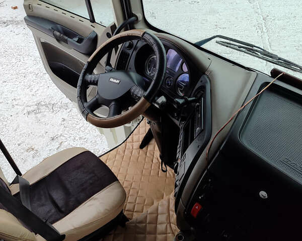 Белый Даф ХФ 105, объемом двигателя 12.9 л и пробегом 1 тыс. км за 17800 $, фото 18 на Automoto.ua