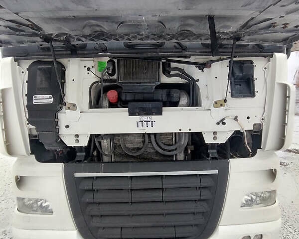 Белый Даф ХФ 105, объемом двигателя 12.9 л и пробегом 1 тыс. км за 17800 $, фото 10 на Automoto.ua