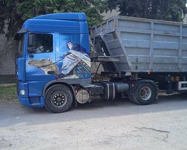 Синий Даф ХФ 95, объемом двигателя 12.6 л и пробегом 509 тыс. км за 8500 $, фото 4 на Automoto.ua