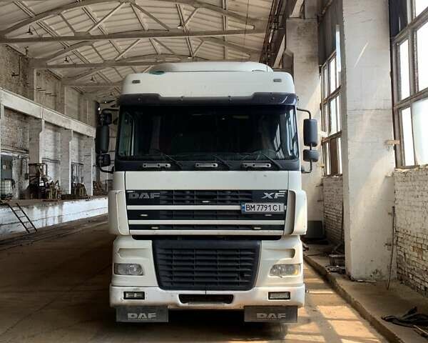 Белый Даф ХФ, объемом двигателя 12.58 л и пробегом 900 тыс. км за 17000 $, фото 1 на Automoto.ua