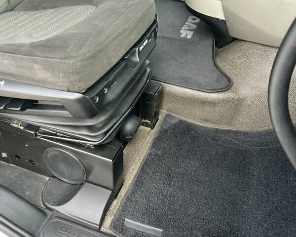 Білий Даф XF, об'ємом двигуна 12.9 л та пробігом 515 тис. км за 38800 $, фото 18 на Automoto.ua
