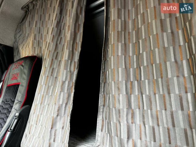 Белый Даф ХФ, объемом двигателя 12.9 л и пробегом 684 тыс. км за 24000 $, фото 13 на Automoto.ua