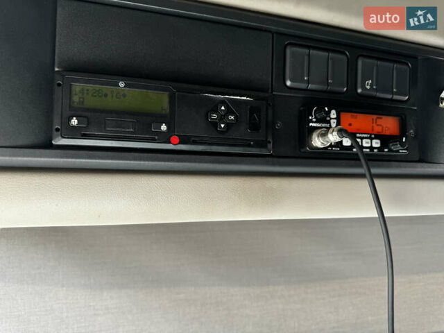 Белый Даф ХФ, объемом двигателя 12.9 л и пробегом 684 тыс. км за 24000 $, фото 17 на Automoto.ua