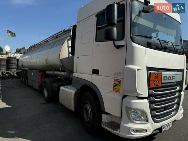 Белый Даф ХФ, объемом двигателя 12.9 л и пробегом 684 тыс. км за 24000 $, фото 1 на Automoto.ua