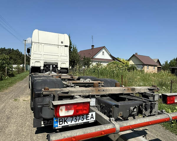 Белый Даф ХФ, объемом двигателя 12.9 л и пробегом 650 тыс. км за 76814 $, фото 8 на Automoto.ua