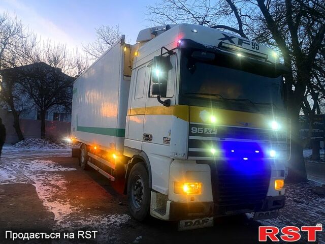 Білий Даф XF, об'ємом двигуна 12 л та пробігом 0 тис. км за 12000 $, фото 1 на Automoto.ua