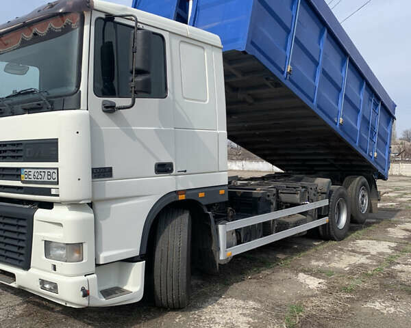 Белый Даф ХФ, объемом двигателя 0 л и пробегом 400 тыс. км за 22800 $, фото 3 на Automoto.ua