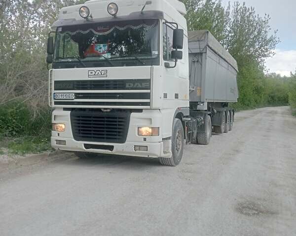 Белый Даф ХФ, объемом двигателя 0 л и пробегом 1000 тыс. км за 18000 $, фото 3 на Automoto.ua