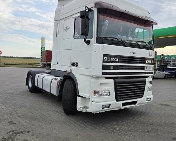 Білий Даф XF, об'ємом двигуна 0 л та пробігом 442 тис. км за 7500 $, фото 28 на Automoto.ua