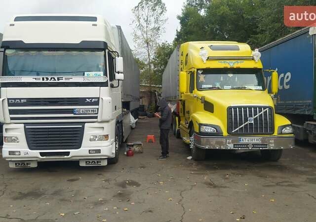 Белый Даф ХФ, объемом двигателя 12.6 л и пробегом 1 тыс. км за 8000 $, фото 2 на Automoto.ua