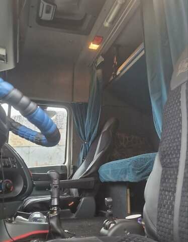 Даф ХФ 2004 в Кривом Роге на Automoto.ua Белый Даф ХФ, объемом двигателя 0 л и пробегом 1 тыс. км за 21500 $, фото 4 на Automoto.ua