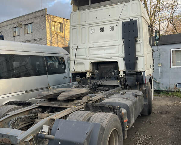 Белый Даф ХФ, объемом двигателя 12.58 л и пробегом 2 тыс. км за 8000 $, фото 3 на Automoto.ua