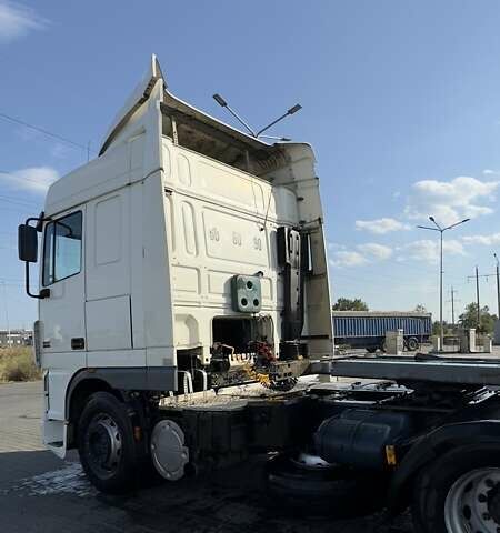 Белый Даф ХФ, объемом двигателя 12.9 л и пробегом 995 тыс. км за 11500 $, фото 3 на Automoto.ua