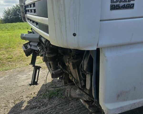 Білий Даф XF, об'ємом двигуна 11.9 л та пробігом 998 тис. км за 4800 $, фото 1 на Automoto.ua