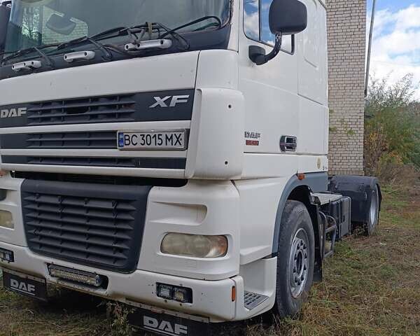 Даф XF 2006 у Радивилове на Automoto.ua Білий Даф XF, об'ємом двигуна 0 л та пробігом 950 тис. км за 9000 $, фото 4 на Automoto.ua