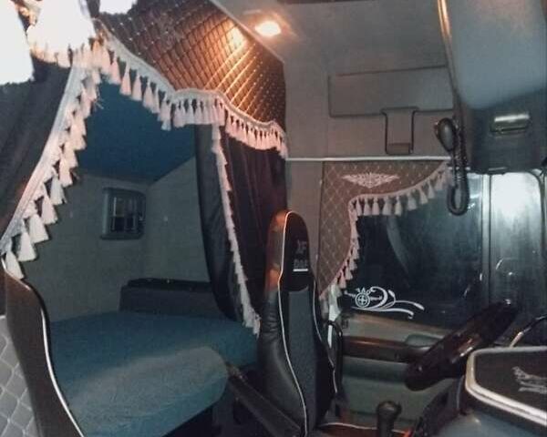 Белый Даф ХФ, объемом двигателя 12.6 л и пробегом 314 тыс. км за 10400 $, фото 15 на Automoto.ua